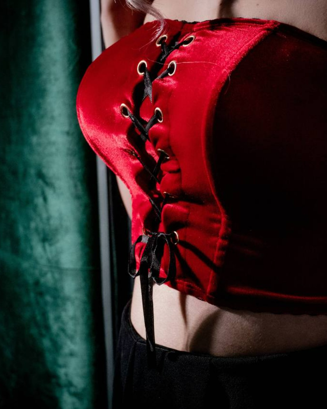 Stretchy Velvet Corset - Image 3